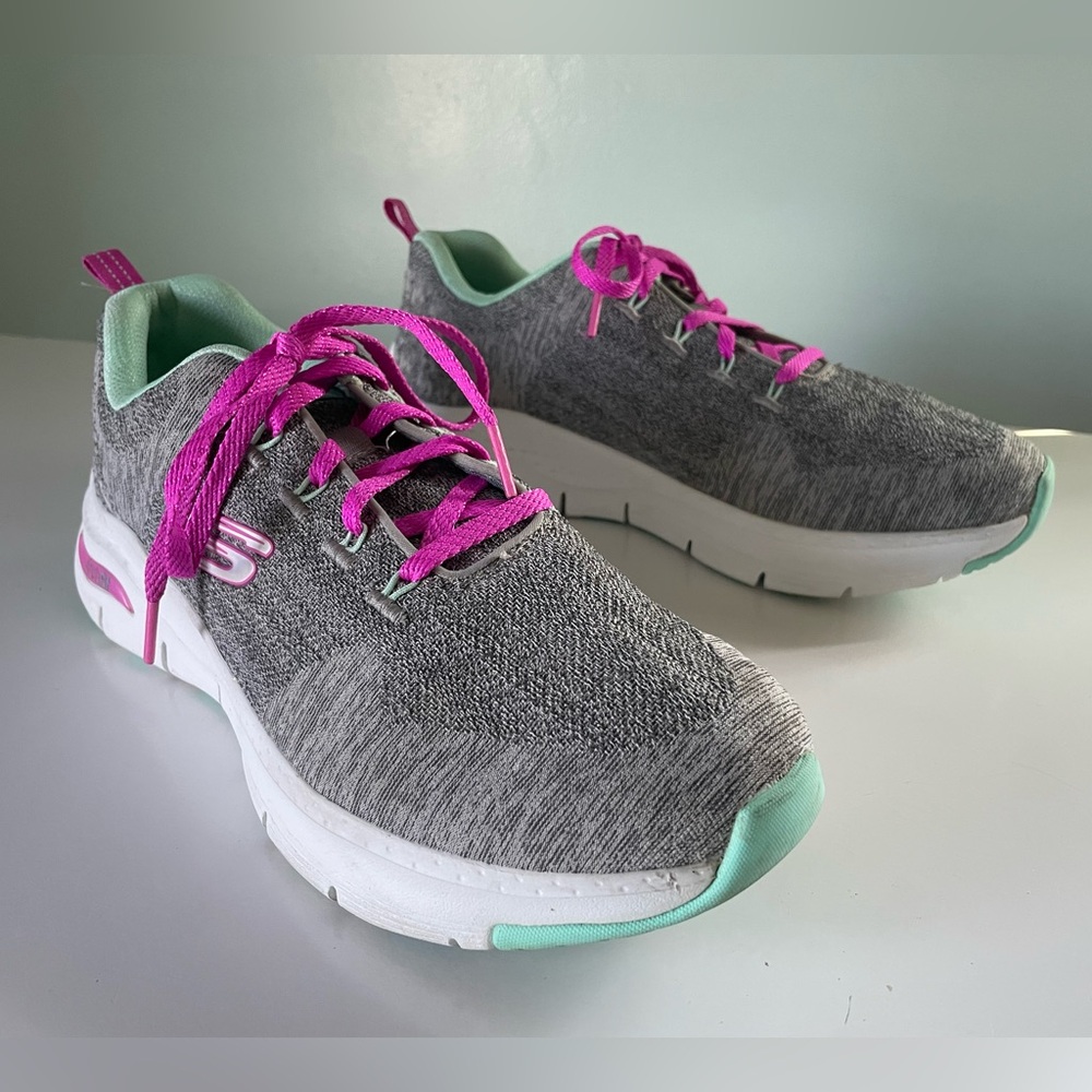 Skechers Arch Fit Air Cooled Size 9W Comfort Shoes Athletic Gray White Pink - Picture 4 of 15